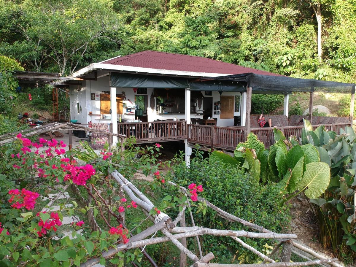Bigfin Beach Resort Kota Belud Extérieur photo